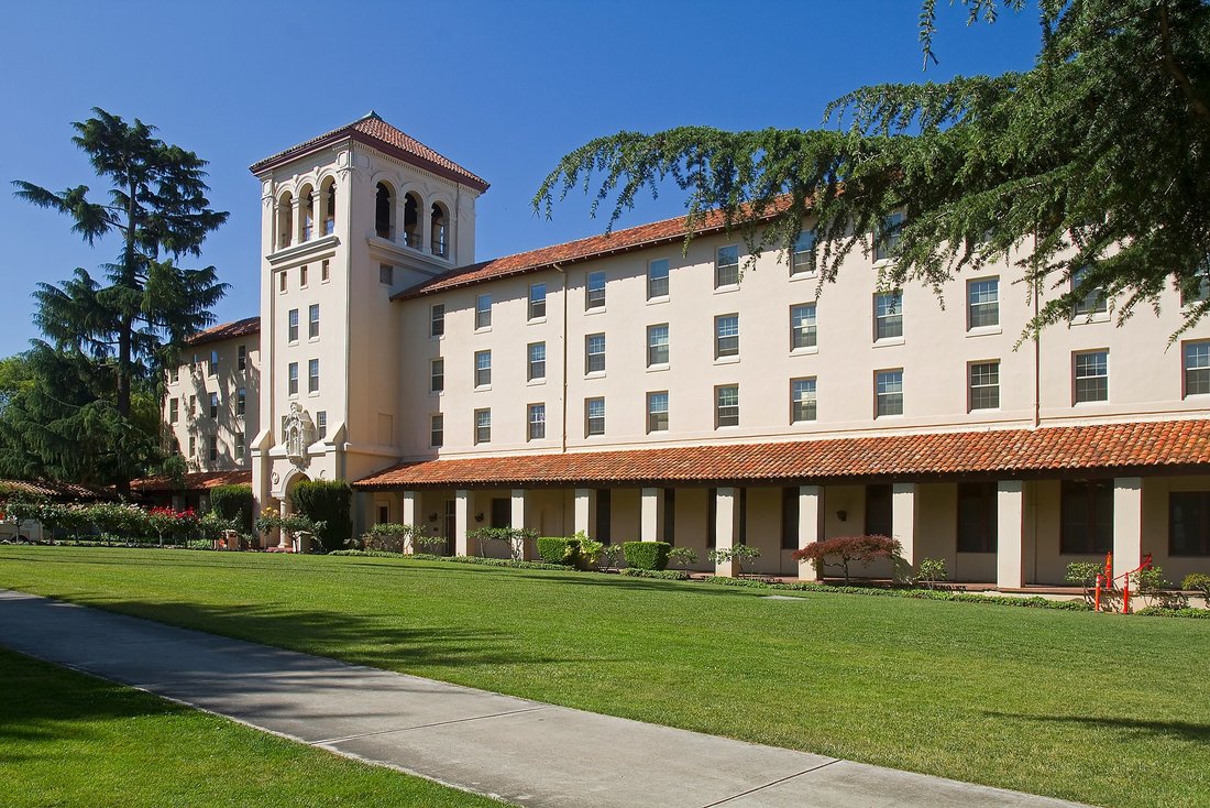 Nobili Hall at Santa Clara University